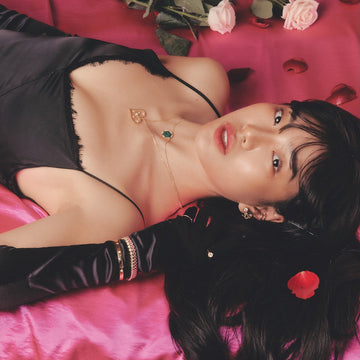 Mặt dây Love edition Heart Spiderweb