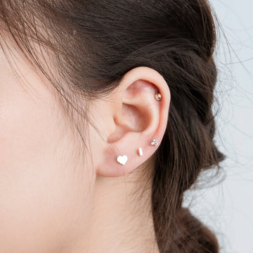 Khuyên xỏ Strong Heart - Flatback (Chiếc)